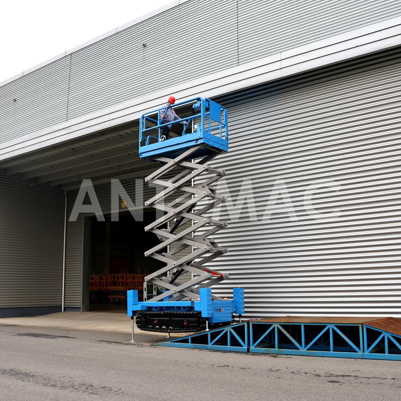 Wheel-Type VS Crawler-Type Scissor Lifts Pre-Use Inspection: Scenario-Based Operation Guidelines for
