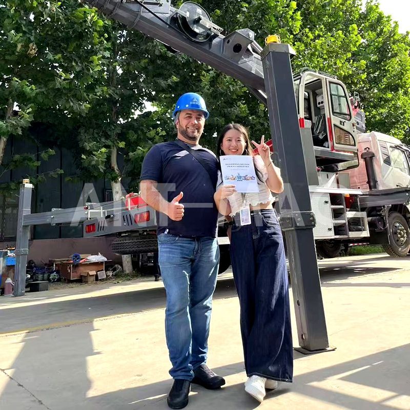 Azerbaijani Client Nurlan Visits Shandong Ant AWP Manufacturing Plant, Forging New Cooperation in Ae