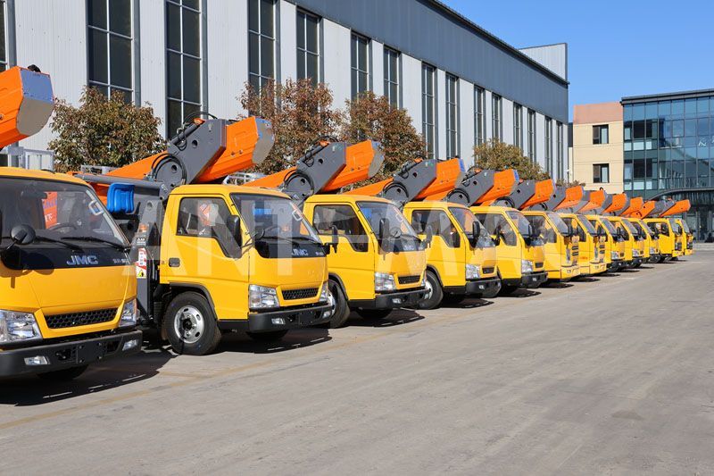 Truck Mounted Aerial Work Platform Engineered for High Altitude Tasks