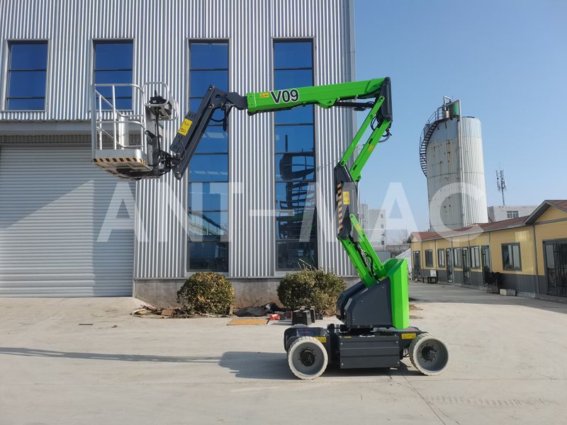 Electric Articulating Boom Lift 