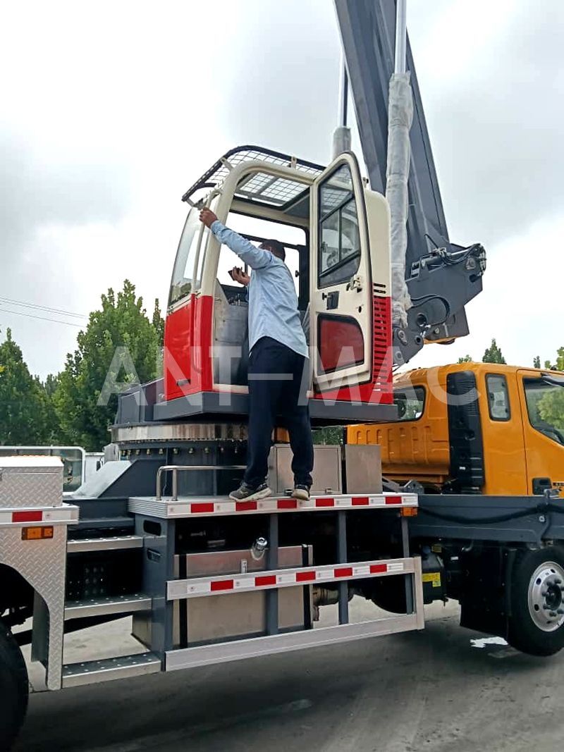 German Client Visits Ant for In - depth Inspection