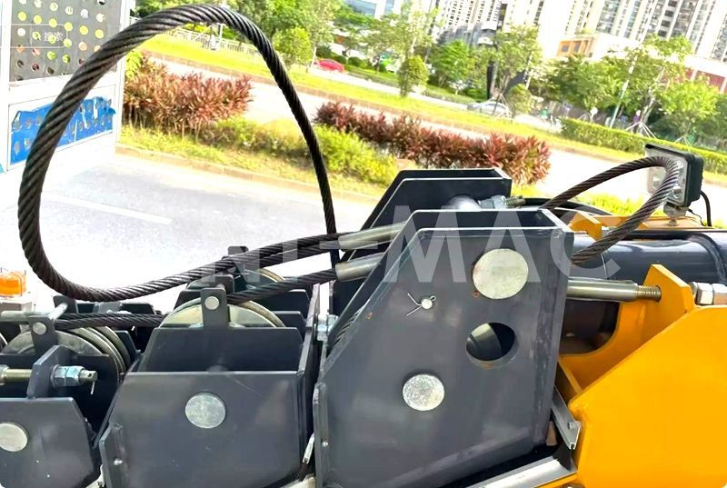 Dual-Chain Telescopic Boom Truck-Mounted Aerial Work Platform Dual-Chain Telescopic Boom Truck-Mounted Aerial Work Platform