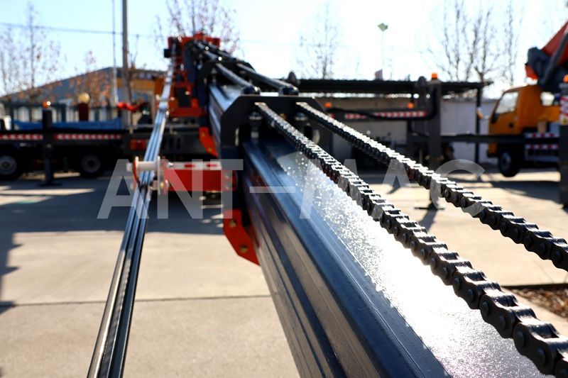 Dual-Chain Telescopic Boom Truck-Mounted Aerial Work Platform Dual-Chain Telescopic Boom Truck-Mounted Aerial Work Platform
